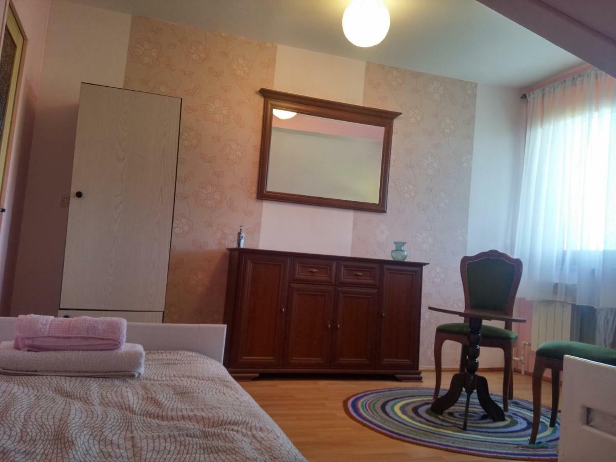 Nad Stawem Apartment Biala Olecka ภายนอก รูปภาพ